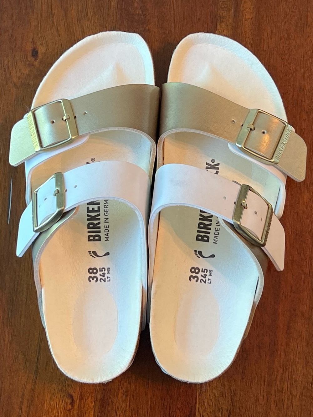 Birkenstock Arizona Sandal Size 38 (NARROW)